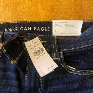 NWT- American Eagle NE(X)T Level Stretch Jegging- 8